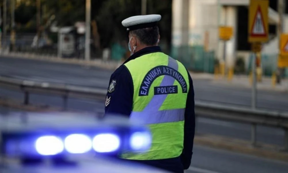 Τροχαία Αττικής: Έκοψε πάνω από 4.500 κλήσεις το πρώτο 5νθήμερο του μήνα - 6 συλλήψεις